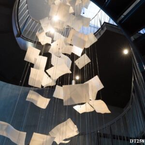 Đèn trang trí thông tầng Gradfia DT258