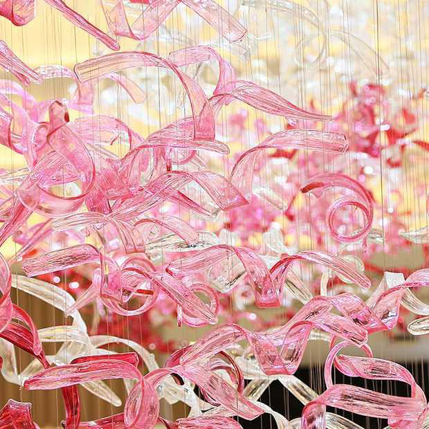 Lá thủy tinh xoắn decor thông tầng Tizaka DT238-Hoài An vendor Lá thủy tinh xoắn decor thông tầng Tizaka DT238