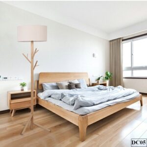 Đèn cây gỗ kết hợp móc treo quần áo Hanga DC05