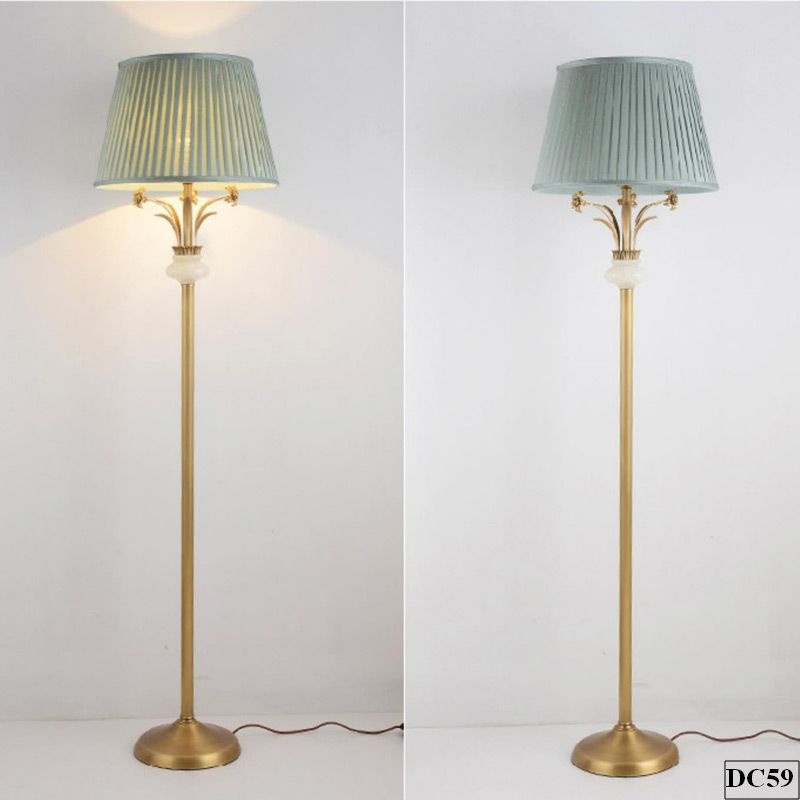 Đèn cây bằng đông trang trí phòng khách DC59 - Hoài An Vendor Đèn cây bằng đồng trang trí phòng khách Titanus DC59