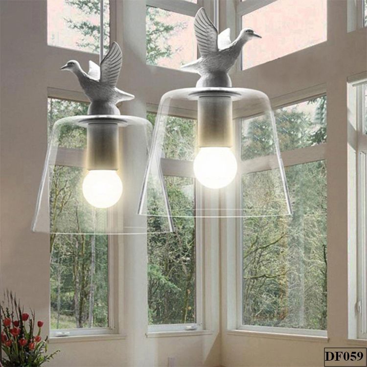 Đèn thả thuỷ tinh chim bầu câu Dovelight DF059 Đăng ký mua Nhập số điện thoại của bạn Gửi Giờ làm việc: 8h -> 22h Đèn thả thuỷ tinh chim bầu câu Dovelight DF059
